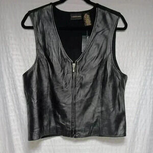 Ladies Leather vest.  Ladies size L